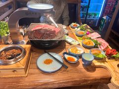 -明洞阿姨·韩式酱蟹烤肉·创意料理(三元桥店)