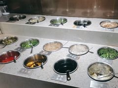 自助调料区-顺德公广东猪肚鸡·煲仔饭(白石洲店)