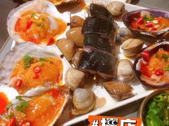 -围炉肉舍•炭烤活鳗•丹东海鲜烤肉(步行街店)