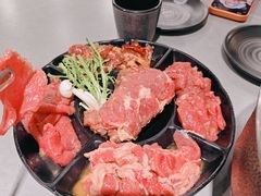 -啊美丽炭火烤肉(滑翔一店)