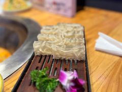 -山河屯铁锅炖·非遗东北菜(南山店)