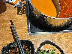 -呷哺呷哺(万达新世界店)