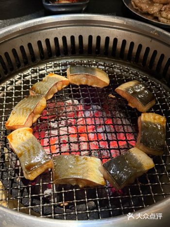 這裡的牛肉料理無疑是餐廳的招牌。牛肉被精心處理