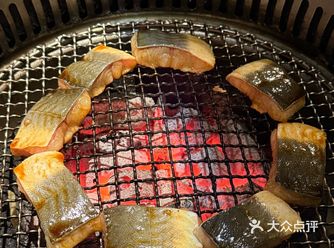 這裡的牛肉料理無疑是餐廳的招牌。牛肉被精心處理