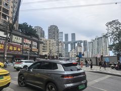 -白象居