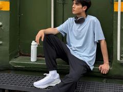 -南风大剧院莎梦二人转剧场