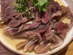 -挂旗柴锅鸡(蚌山区嘉年华店)