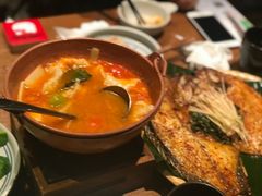 -云海肴·汽锅鸡·云南菜(天山百盛优客店)