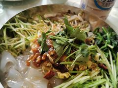 白菜豆腐鸭架汤-依江春水烤鸭店