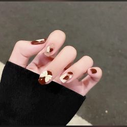 -悦指间美甲美睫