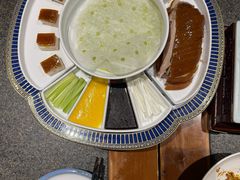 -真地道京味府·鲜橙烤鸭·北京菜(朝外大街东大桥店)