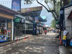 -拉威海鲜市场