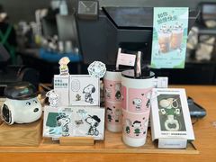 -星巴克(昆明金鹰天地店)