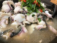 -大鼎石锅鱼(春江里店)