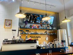 -Be Lived Cafe比例咖啡(摩天轮店)