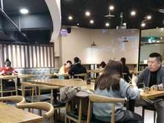 大堂-吴草鸡爪오초닭발韩食堂(融恒盈嘉中心店)