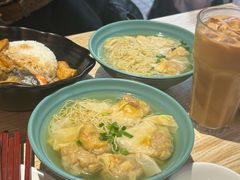 -滋味满屋美食坊(上海街店)