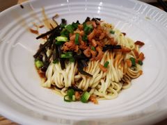 葱油拌面-弄堂咪道-饭香·面香·馄饨香(汇锦广场店)