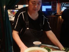 -八月美食小馆(银泰城总店)