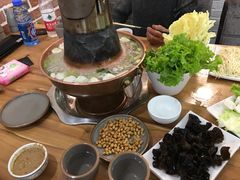 -正宗乌拉满族炭火锅(四平店)