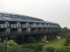 -上海滴水湖皇冠假日酒店