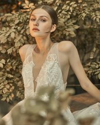 -MANLI BRIDAL婚纱