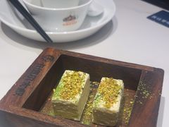 -清真·卡德尔大叔新疆主题餐厅(龙汇路店)
