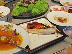 -百联临沂购物中心(临沂路店)