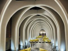 -涨巢·潮玩水疗局