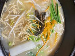 -勺子米线·云南传统小吃市集(四方街店)