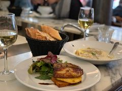 鹅肝松露饺子-Le Comptoir de la Gastronomie