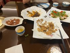 -喜乐餐厅•灯笼虾球首创者•本地小海鲜(二马路店)