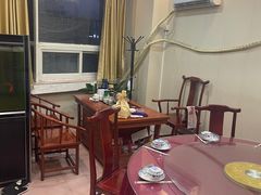 -巷子深菜馆·津门肘子(滨海店)