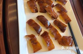 Crispy Roast Duck with Tender Skin
