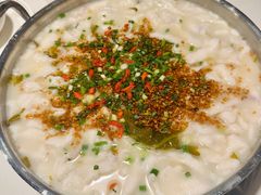 -德林酸菜鱼火锅(南丹店)