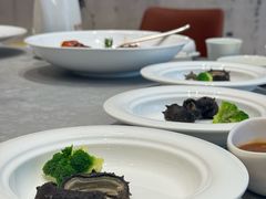 -连鹭海鲜·海肠捞饭·海胆饭(星海店)