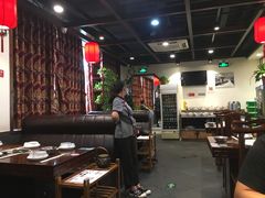 -亿诣蝎府炸酱面羊蝎子火锅(酷车小镇店)