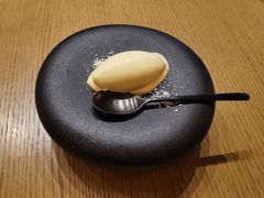 -丽思卡尔顿·炙焰·铁板烧餐厅