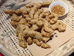 -魏铭鱼头捞饭(晋阳路店)