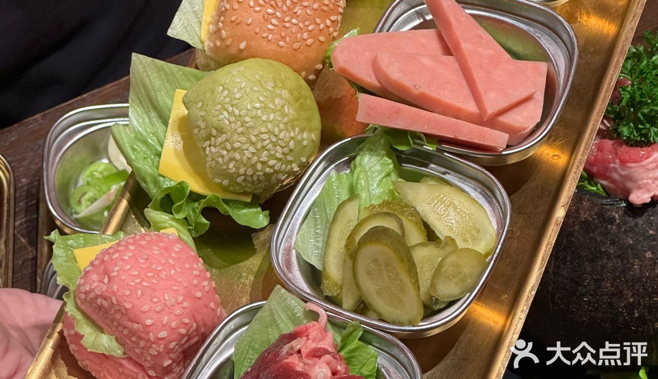 美味狂欢 | 洞穴烤肉的极致享受