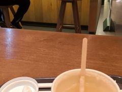 -星巴克(汾阳路店)