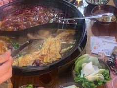-乖嬢嬢重庆老火锅(南联店)