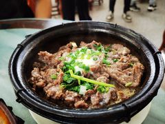 -容里煲仔饭(利丰北路店)