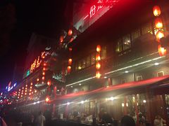 -阿胖龙虾小海鲜(宁国南路总店)