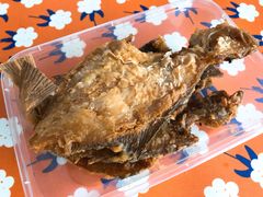 炸偏口鱼-风车面包