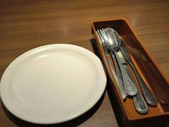 餐具摆设-萨莉亚意式餐厅(龙阳广场店)