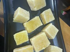 -果松木炭酸菜铜火锅·外婆参鸡汤