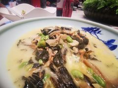 -泓历皇朝酒店(东亭店)