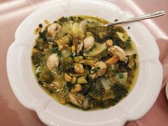 川味酸菜粉丝生蚝-东方御宴海鲜酒楼(棕泉酒店)
