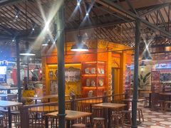 -大食代美食广场(上海中心店)